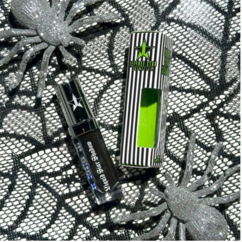 Jeffree Star Black liquid eyeshadow